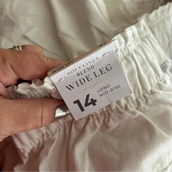 NWT Lane Bryant | Soft Linen Blend Wide Leg‎ Pant in White Cream Flowy Beachy 14 - Picture 9 of 12